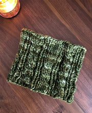 Load image into Gallery viewer, Knitting Pattern | Witch Hazel Cowl
